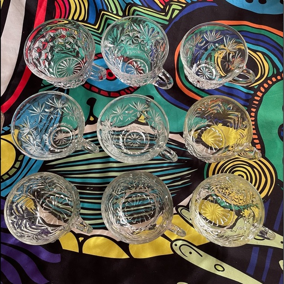 Glassware - Picture 2 of 4